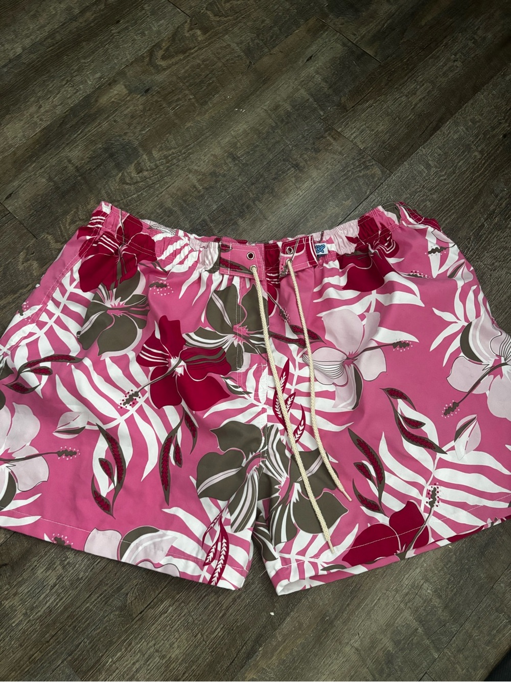 Women's Xelosette Pink Floral Drawstring Beach Shorts